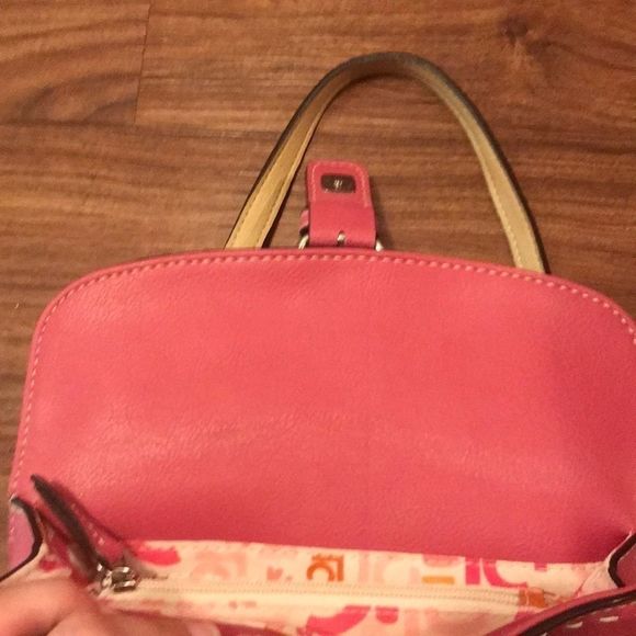 ⭐️ HP LIZ CLAIBORNE Faux Leather Pink Mini Bag - Picture 6 of 9